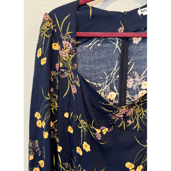 REFORMATION Wallflower Long Sleeve Midi Dress (12) - Picture 5 of 9